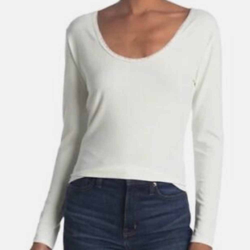 Abound Women's Scoop Neck Long Sleeve Lace Trim T-Shirt Ivory size XL.